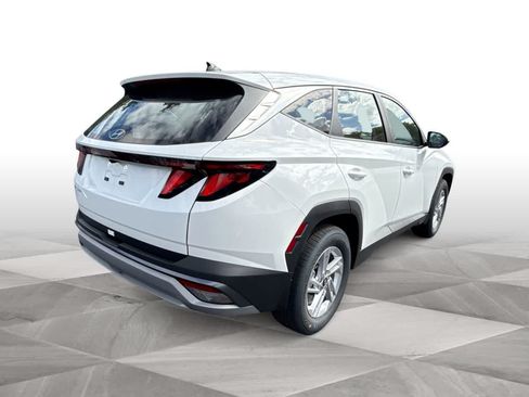 Used 2026 Hyundai Tucson SE FWD image 8