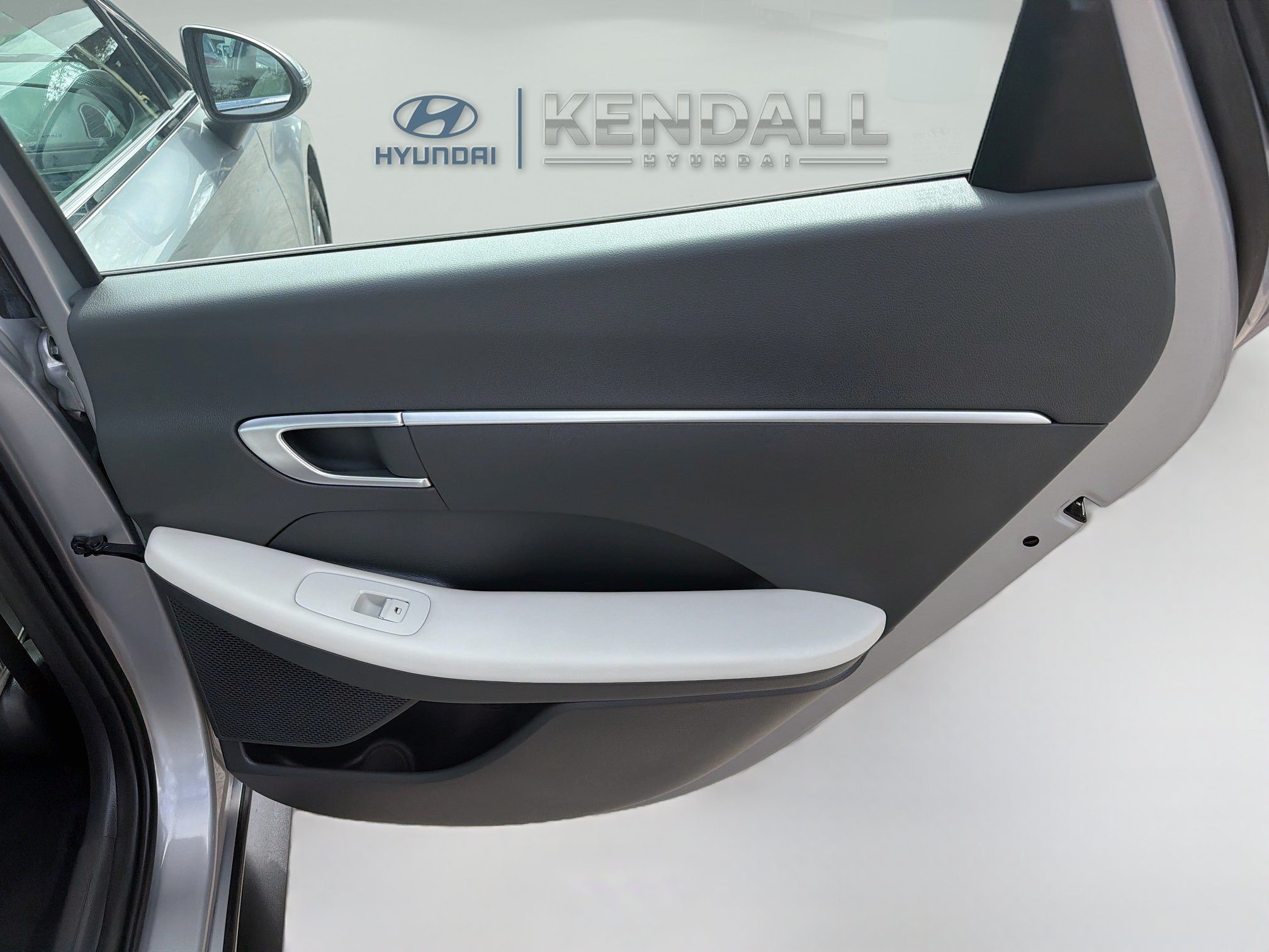 Used 2023 Hyundai Sonata SE FWD image 27