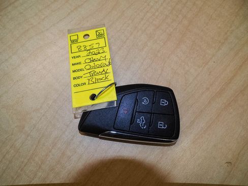 Used 2026 Chevrolet Equinox LT FWD image 36
