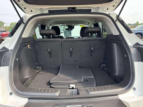 Used 2023 Chevrolet TrailBlazer LT FWD image 31