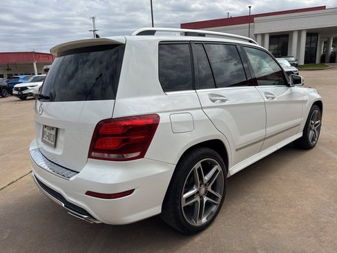 Used 2015 Mercedes-Benz GLK 350 2WD image 5