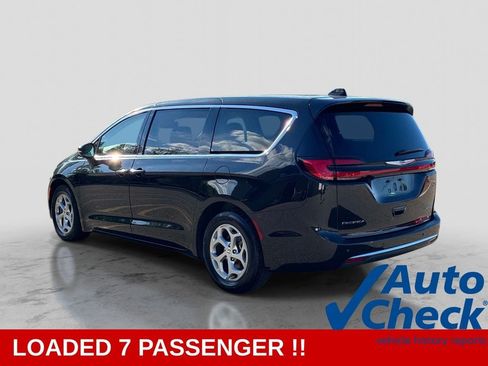 Used 2024 Chrysler Pacifica Limited FWD image 5