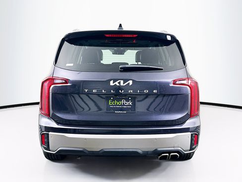 Used 2025 Kia Telluride S FWD image 7