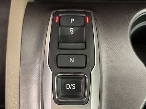 Used 2022 Honda Ridgeline RTL-E image 32