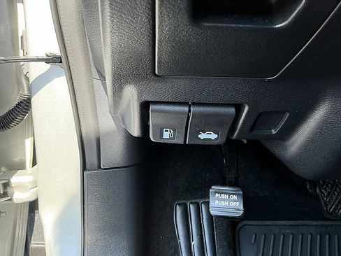 Certified 2023 Nissan Murano SL w/ SL Moonroof Package FWD image 14