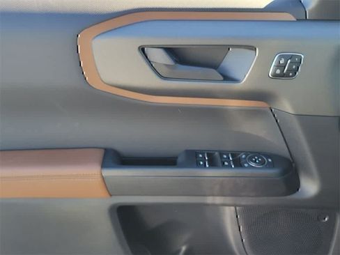 Used 2026 Ford Bronco Sport Outer Banks AWD/4WD image 18