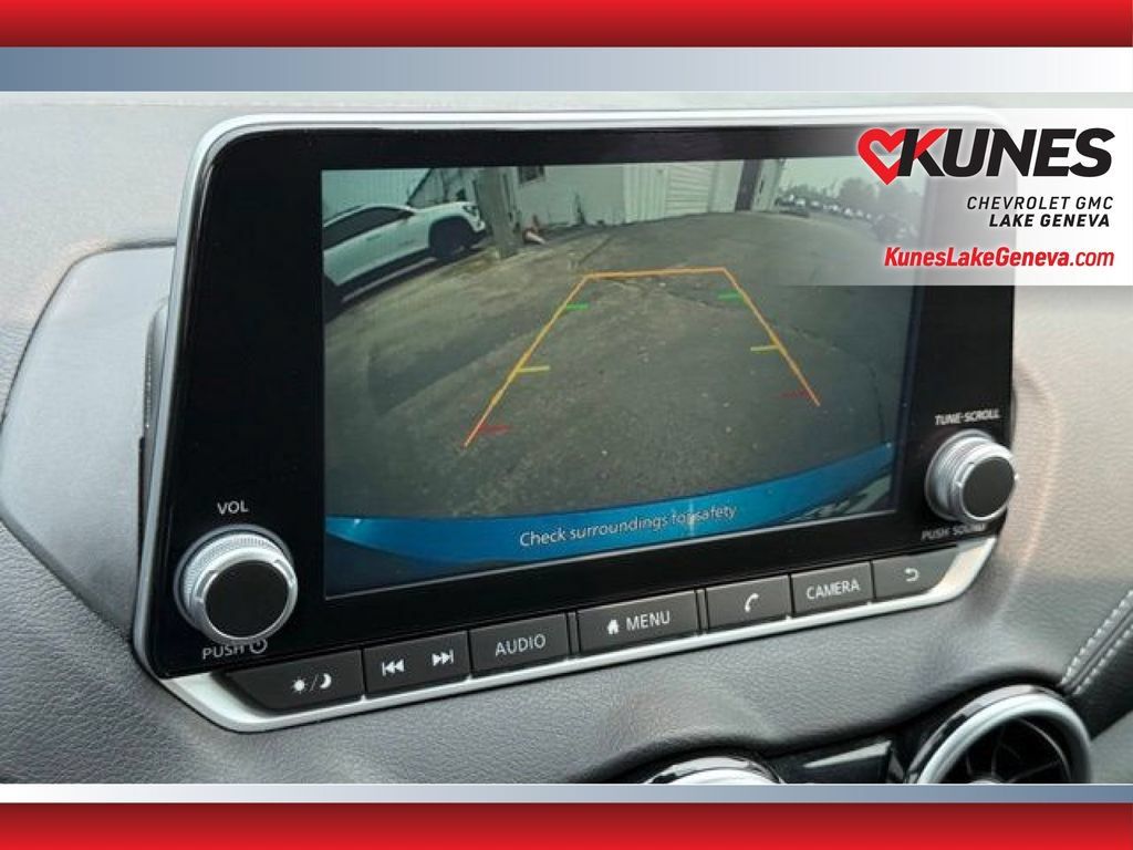 Used 2024 Nissan Sentra SV FWD image 28