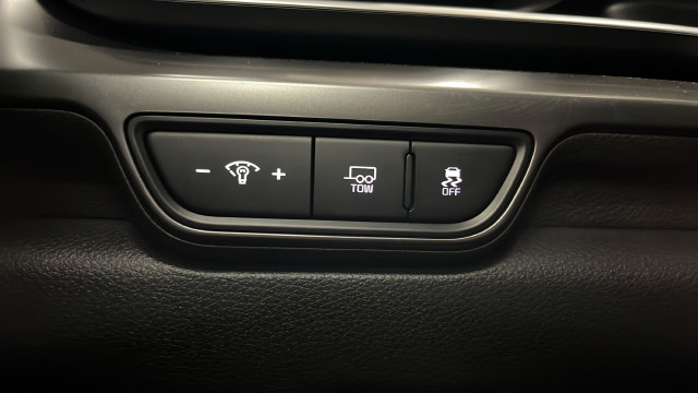 Used 2025 Kia Carnival SX Prestige FWD image 34