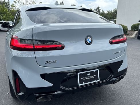 Used 2024 BMW X4 xDrive30i w/ Premium Package AWD/4WD image 10