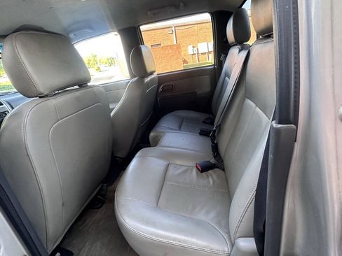 Used 2005 Chevrolet Colorado LS RWD image 9