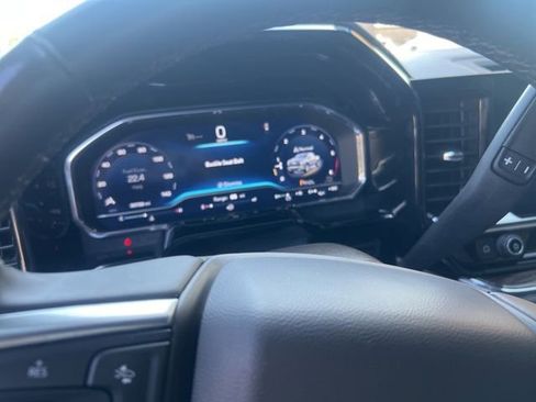 Used 2024 Chevrolet Silverado 1500 LT w/ Convenience Package II RWD image 13