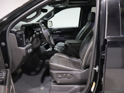 Used 2023 GMC Sierra 1500 AT4X AWD/4WD image 13