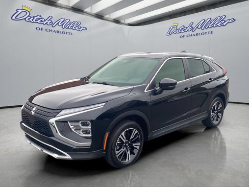 Used 2025 Mitsubishi Eclipse Cross SE AWD/4WD image 3