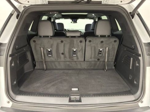 Used 2025 GMC Acadia Elevation w/ Super Cruise Package image 17