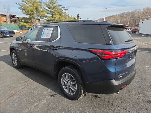 Certified 2023 Chevrolet Traverse LT image 5