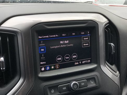 Used 2021 Chevrolet Silverado 1500 Custom Trail Boss image 19