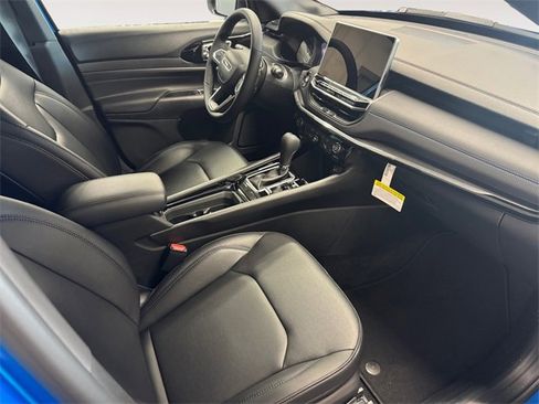 New 2026 Jeep Compass Limited image 4