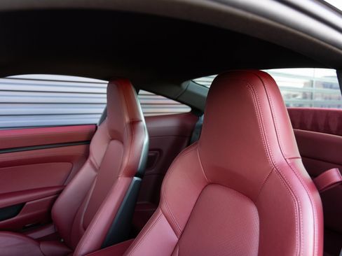 Certified 2024 Porsche 911 Carrera GTS w/ Premium Package image 25