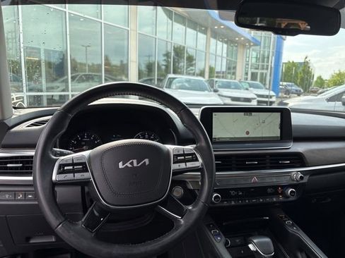 Used 2022 Kia Telluride EX w/ EX Premium Package FWD image 13