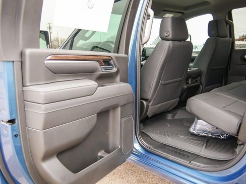 New 2025 Chevrolet Silverado 2500 LT image 27