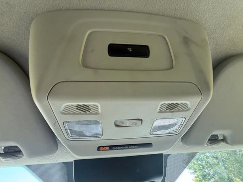Used 2025 Ford Transit 250 Low Roof w/ Exterior Upgrade Package RWD image 25