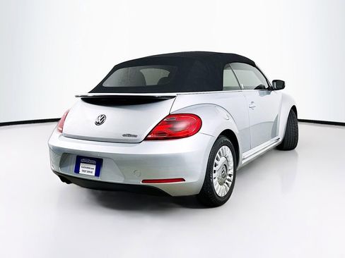 Used 2016 Volkswagen Beetle 1.8T S FWD image 6