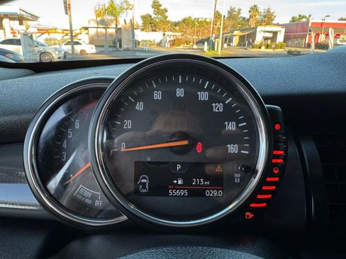 Used 2015 MINI Cooper 2-Door Hardtop FWD image 30