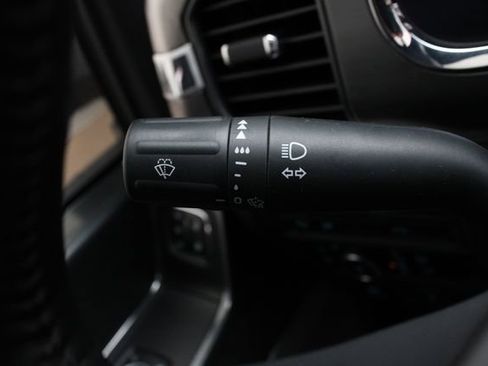 Used 2023 Ford F150 Lariat w/ Equipment Group 502A High image 12