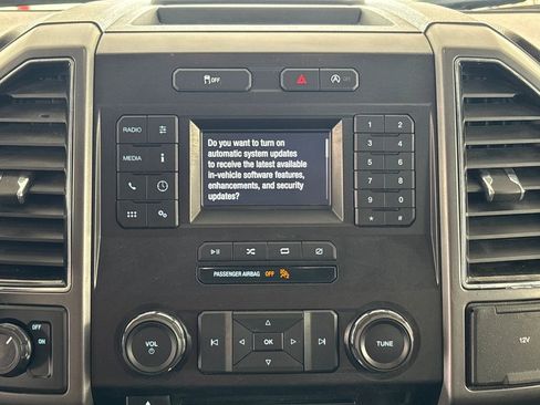 Used 2018 Ford F150 XLT w/ Equipment Group 301A Mid image 26