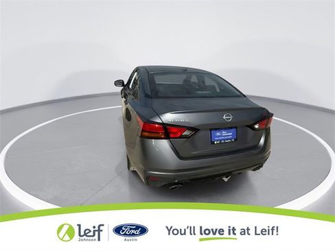 Used 2024 Nissan Altima 2.5 SR image 9