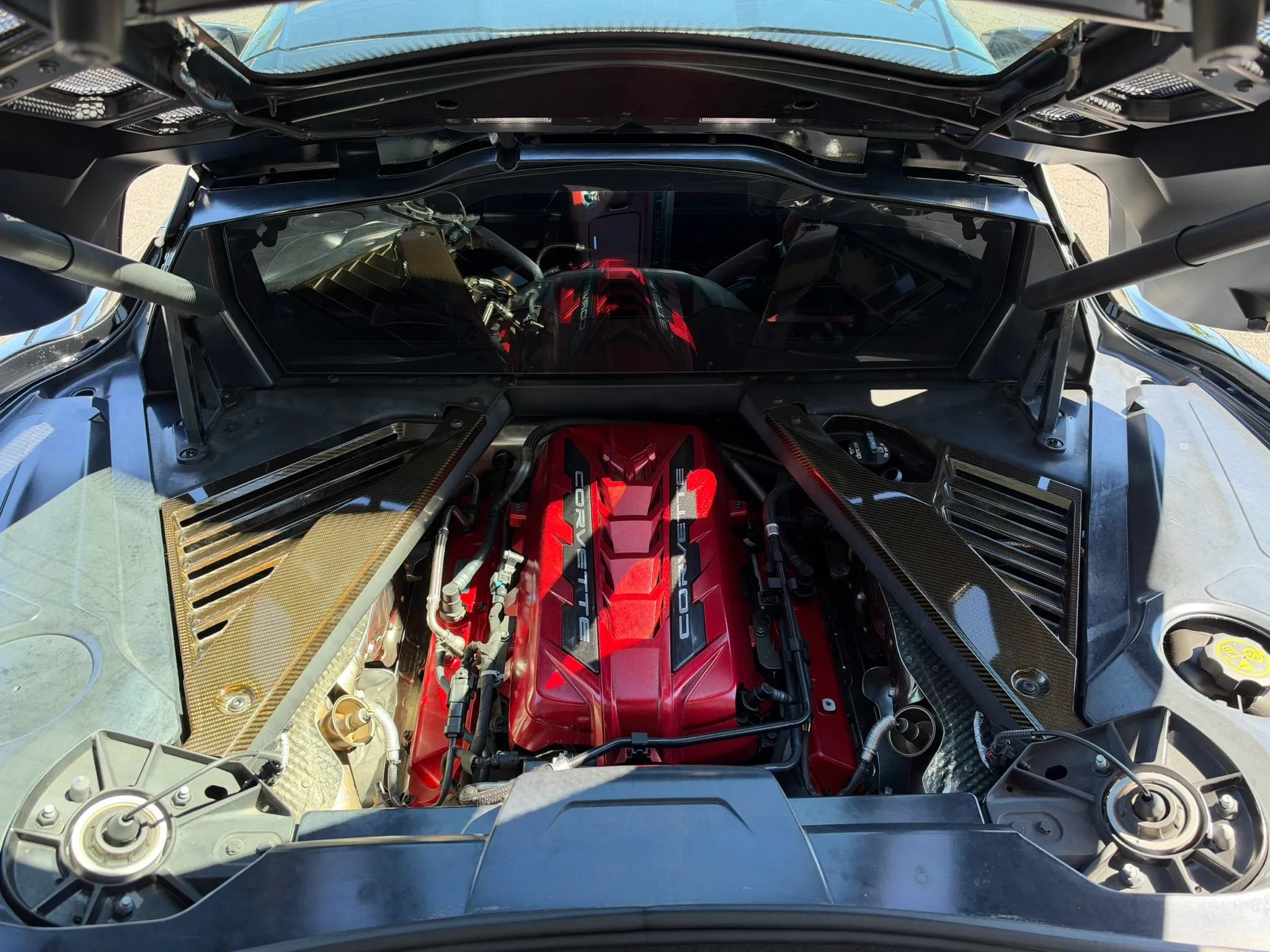 Used 2022 Chevrolet Corvette Stingray Premium Cpe w/ Z51 Performance Package RWD image 23