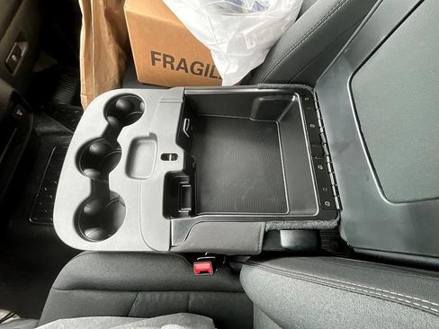 New 2026 RAM 5500 4x4 Regular Cab image 27