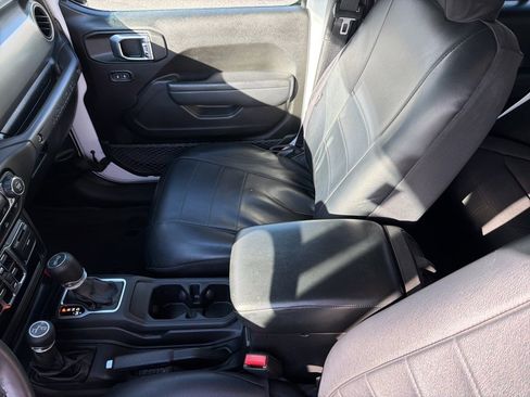 Used 2022 Jeep Wrangler Unlimited Sport w/ Sun And Sound Package image 42