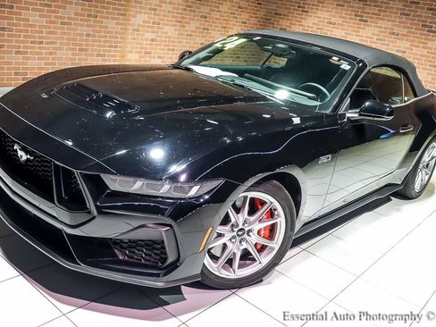 Used 2024 Ford Mustang GT Premium RWD image 6
