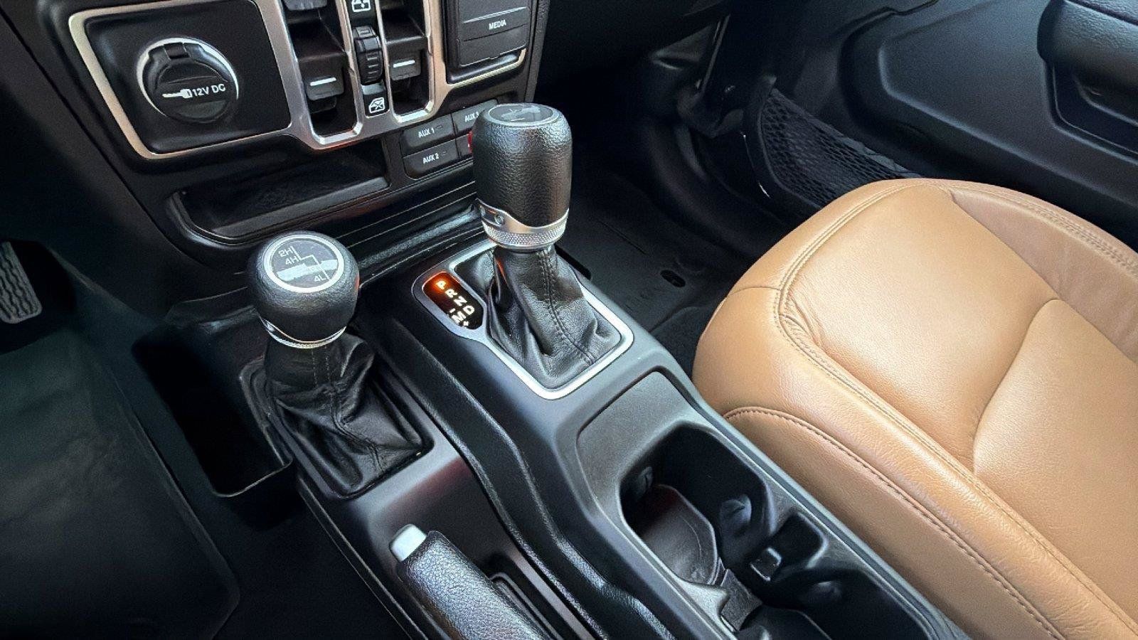 Used 2023 Jeep Wrangler Unlimited Sport AWD/4WD image 29