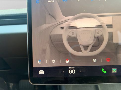 Used 2025 Tesla Model 3 Long Range AWD/4WD image 20