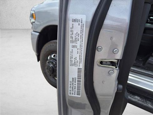 Used 2024 RAM 3500 Laramie w/ Night Edition AWD/4WD image 15