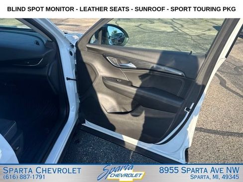 Used 2021 Buick Envision Essence w/ Sport Touring Package AWD/4WD image 26