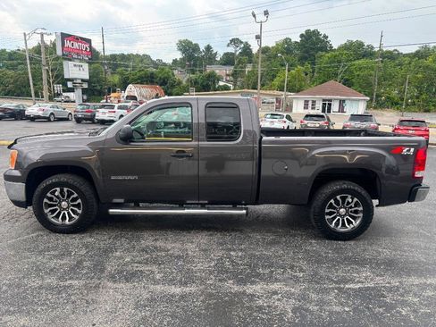 Used 2011 GMC Sierra 1500 SLE w/ Power Tech Package AWD/4WD image 6