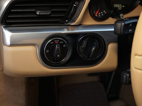 Used 2013 Porsche 911 Carrera image 25