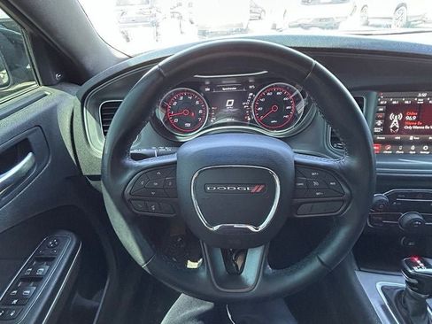 Used 2023 Dodge Charger SXT RWD image 10