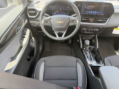 New 2026 Chevrolet TrailBlazer LT w/ Convenience Package image 12