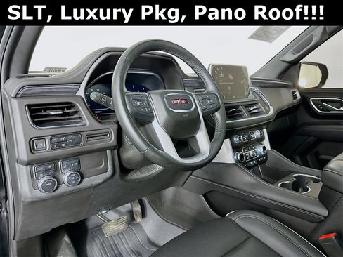 Used 2023 GMC Yukon XL SLT image 10