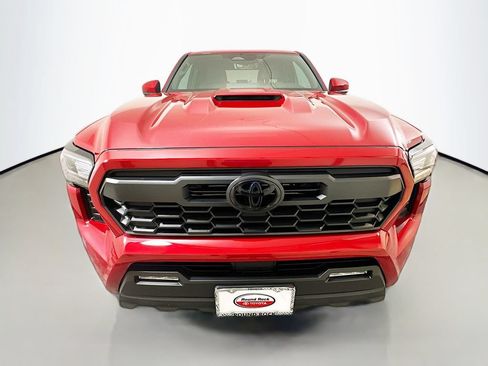 Certified 2026 Toyota Tacoma TRD Sport RWD image 2