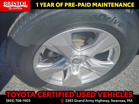 Used 2023 Toyota RAV4 XLE w/ Convenience Package AWD/4WD image 11