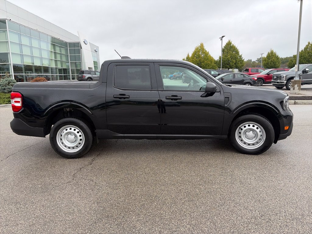 Used 2025 Ford Maverick XL FWD image 9