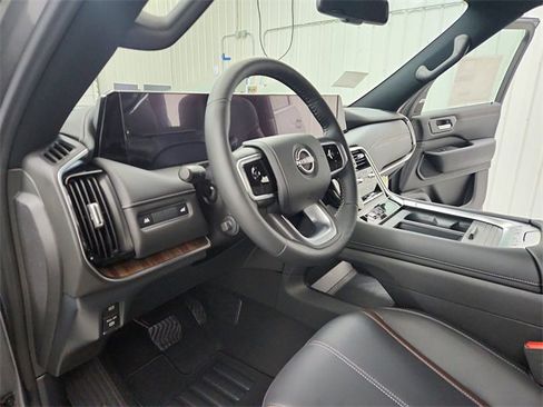 New 2026 Nissan Armada SL image 18