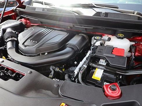 Used 2024 Chevrolet Traverse Z71 image 34