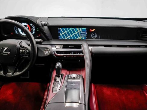 Used 2018 Lexus LC 500 Coupe image 11