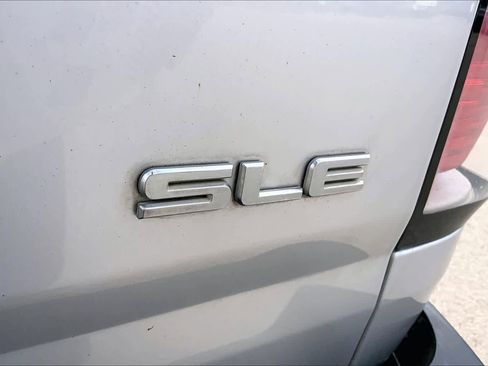 Used 2016 GMC Canyon SLE w/ SLE Convenience Package image 9